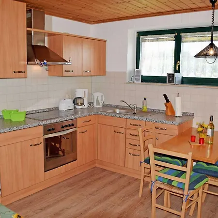 Quarto em Acomodações Particulares Auf Ruegen Zudar